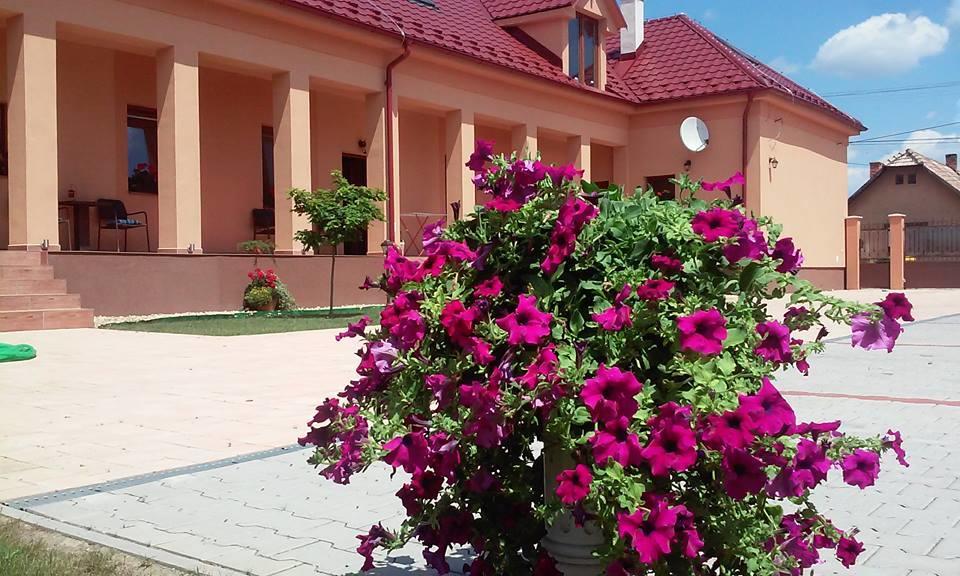 Vila Maria Rapovce Luaran gambar