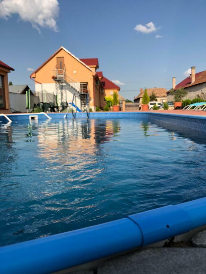 Vila Maria Rapovce Luaran gambar